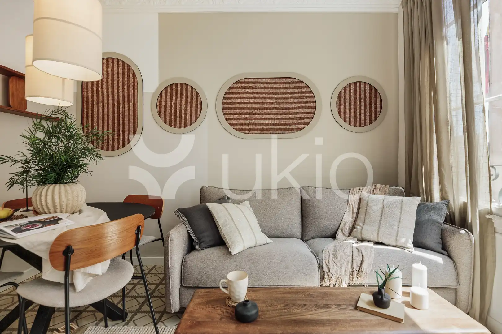 Apartamento con terraza en alquiler en Carrer de Viladomat, imagen 7