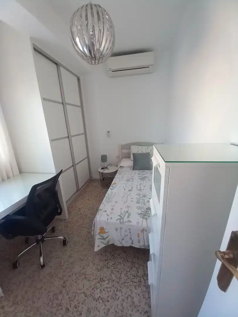 Piso de alquiler en Calle Conde de Cienfuegos, La Victoria