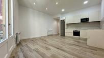 Flat for sale in Vic  with Heating