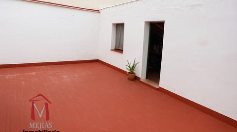 La casa que estabas buscando, la tenemos ya para ti !!Con un encanto tan grande como su tamaño, con una ubicación insuperable en p