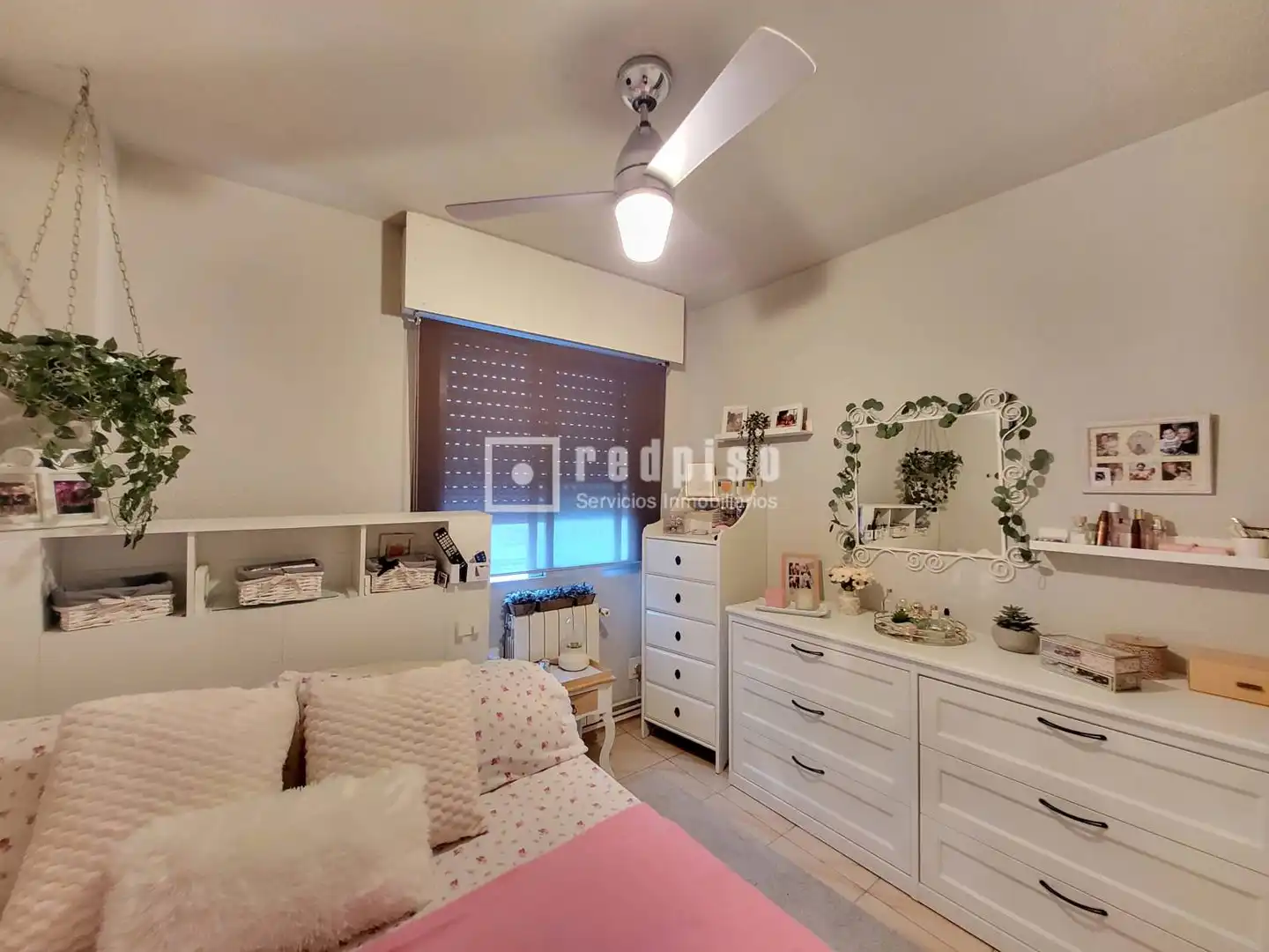 Habitación de Piso en venta en Valdemoro con Aire acondicionado, Calefacción y Jardín privado