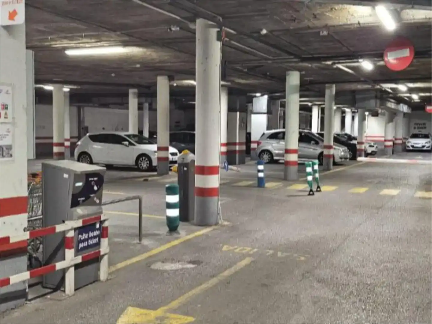 Aparcament de Garatge en venda en Sant Joan d'Alacant