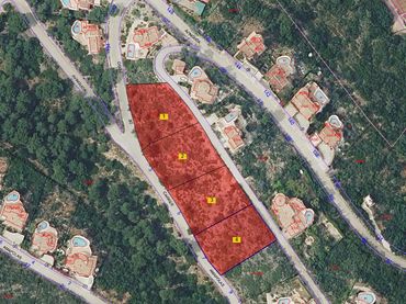 Terreny residencial en venda a Calle Amapolas 266