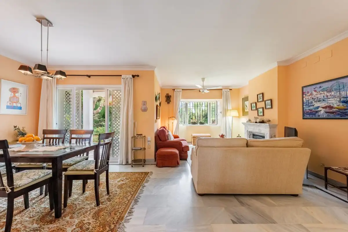 Detached house with terrace for sale in Avenida del Coral 48, imagen 9