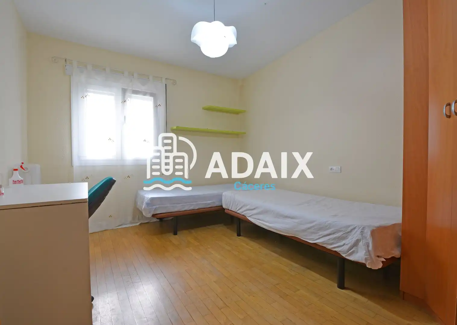 Habitación de Piso de alquiler en Cáceres con Aire acondicionado, Calefacción y Terraza