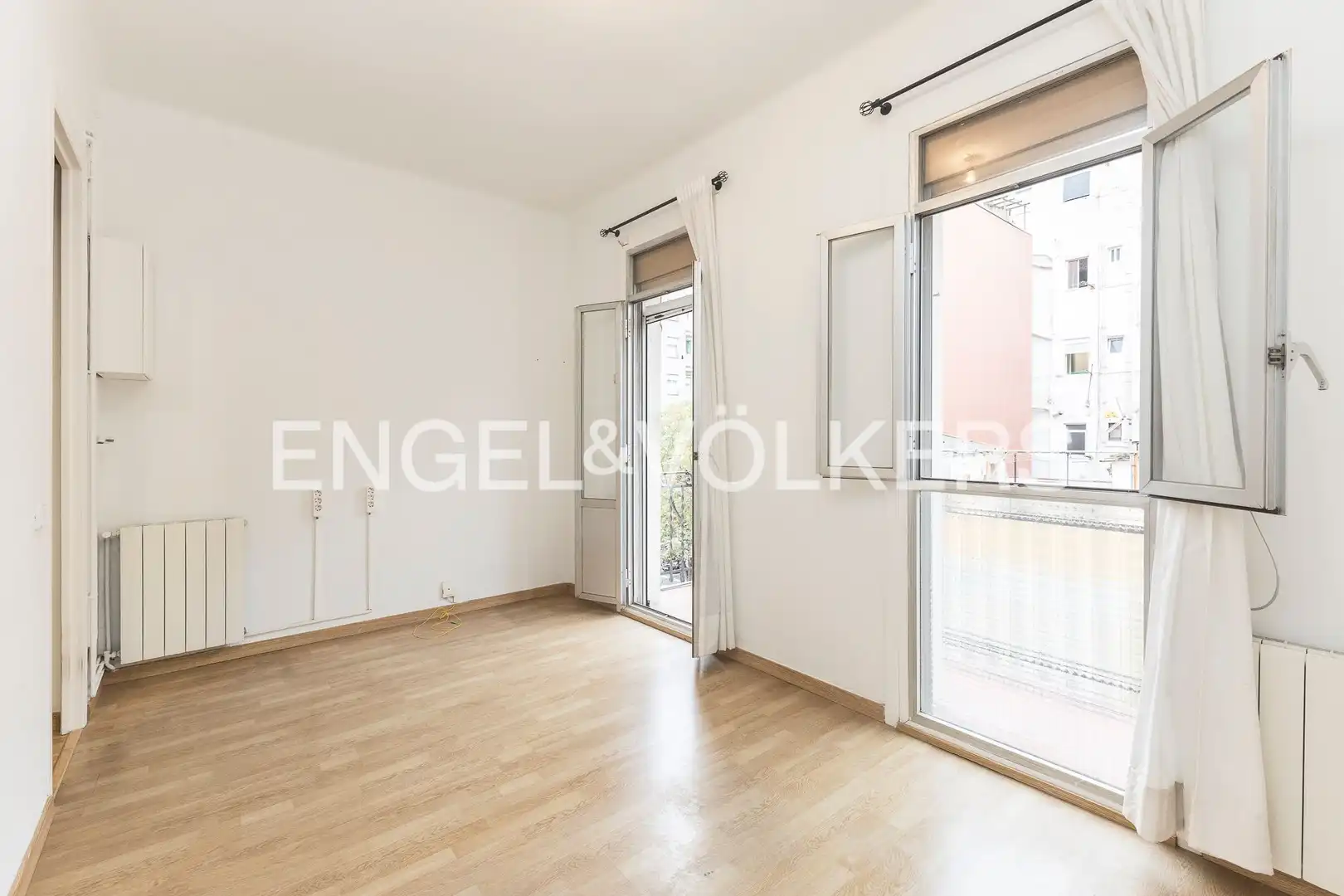 Appartamento con terrazza in vendita a Horta - Guinardó, imagen 3