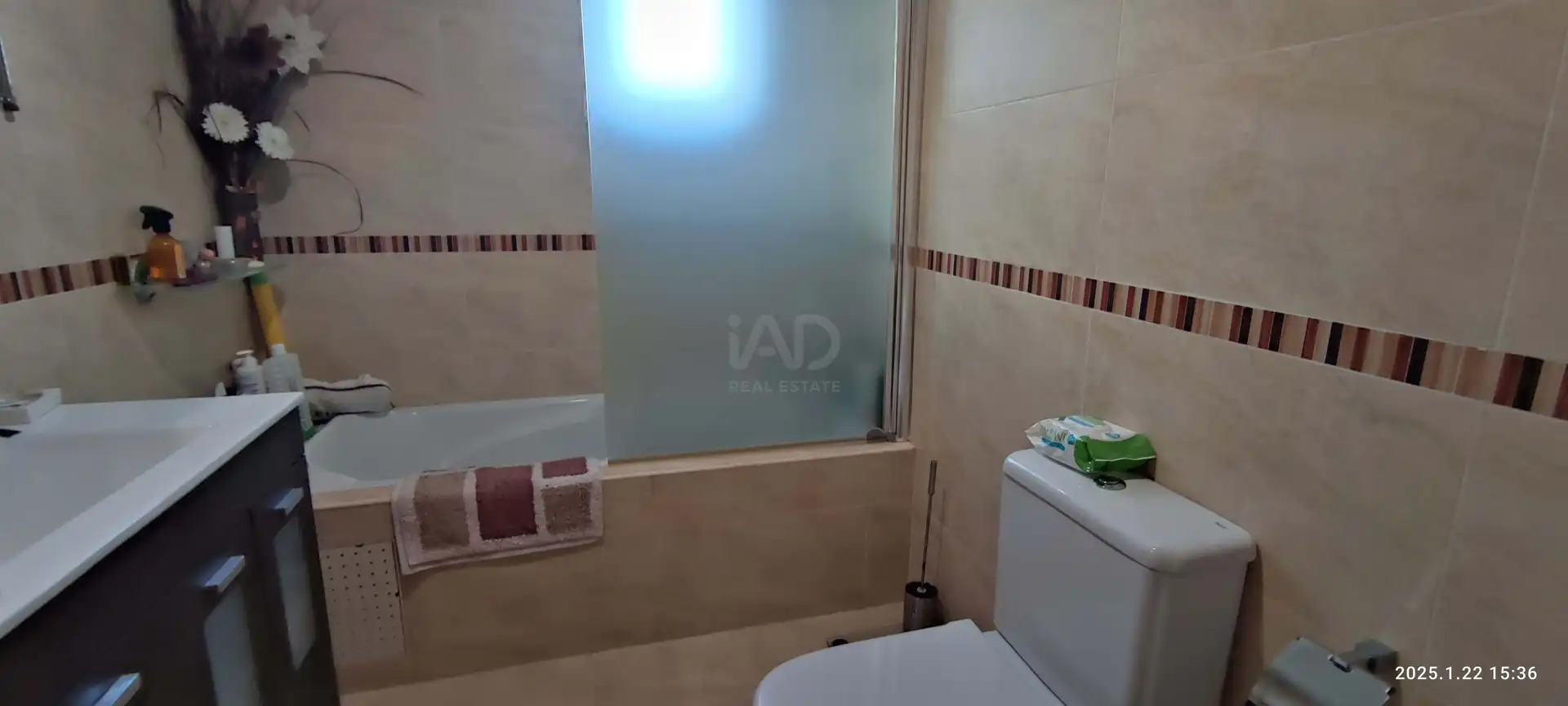 Baño de Casa adosada en venta en Costur con Aire acondicionado, Calefacción y Terraza