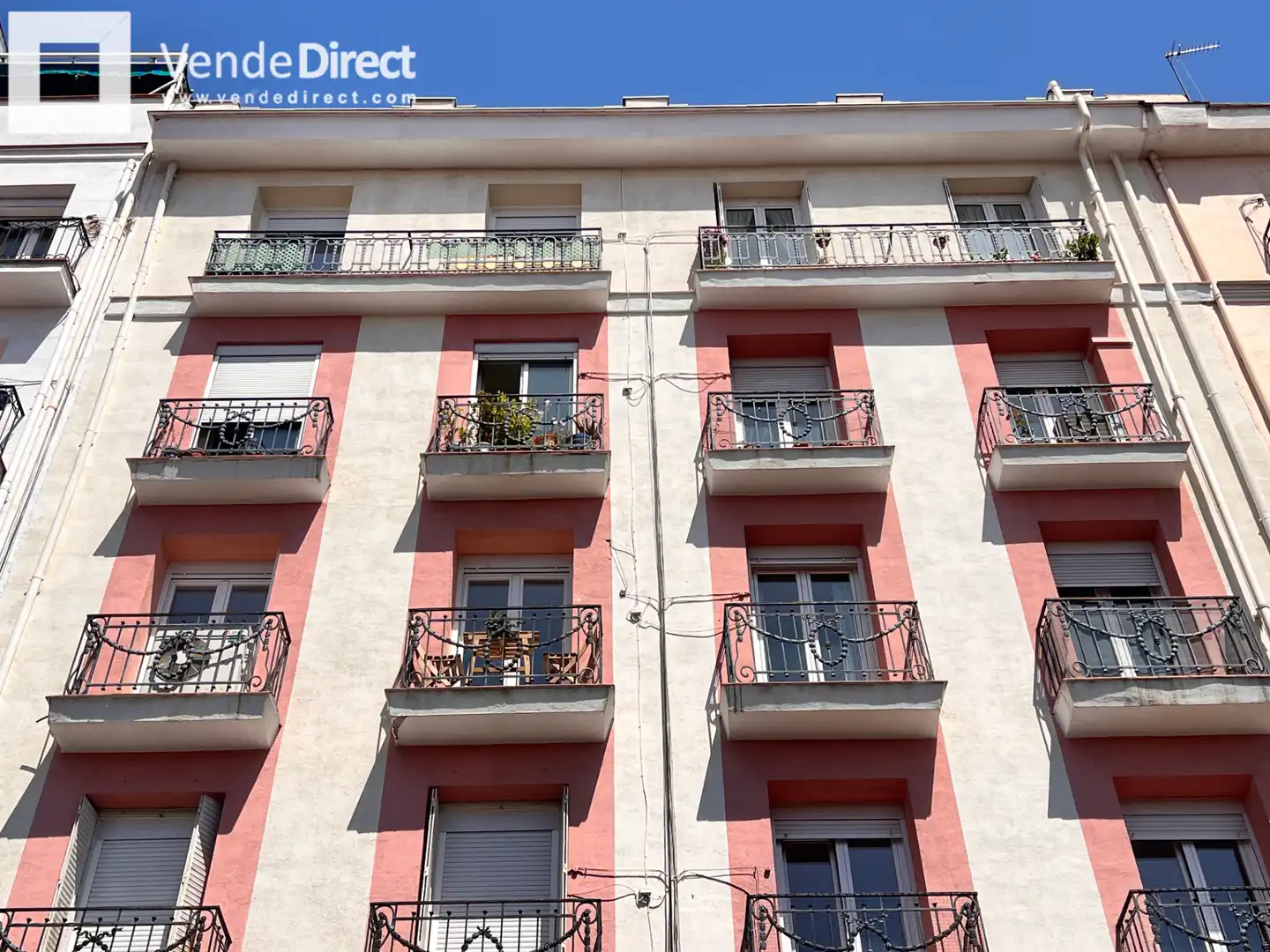 Vista exterior de Piso en venta en Madrid con Trastero, Amueblado y Balcón