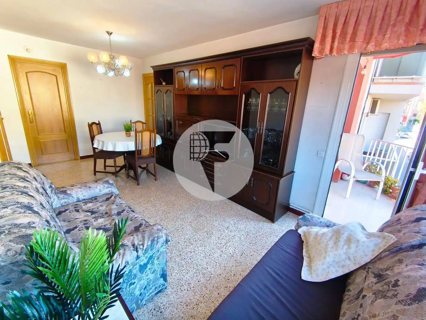 Piso con terraza en venta en Ponent