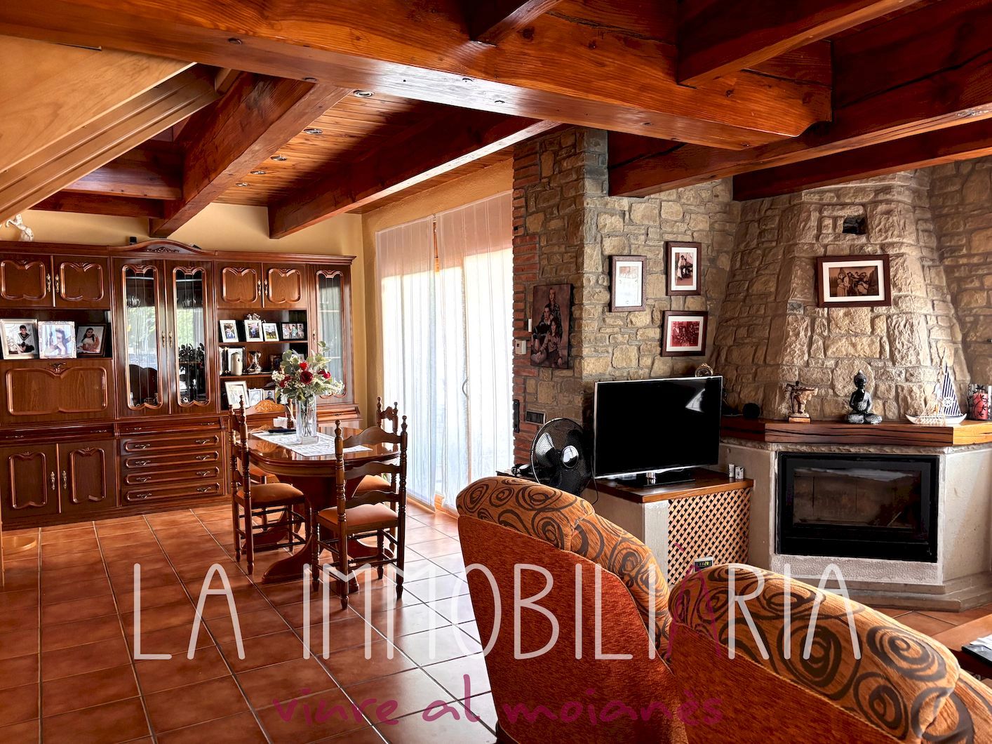 Sala d'estar de Casa o xalet en venda en Castellterçol amb Calefacció, Jardí privat i Piscina