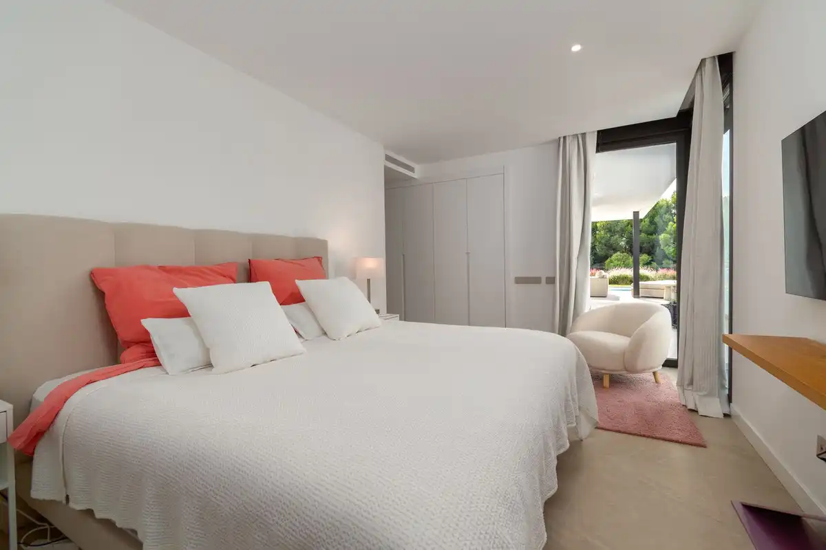 Dormitori de Casa o xalet en venda en Marbella amb Terrassa i Piscina
