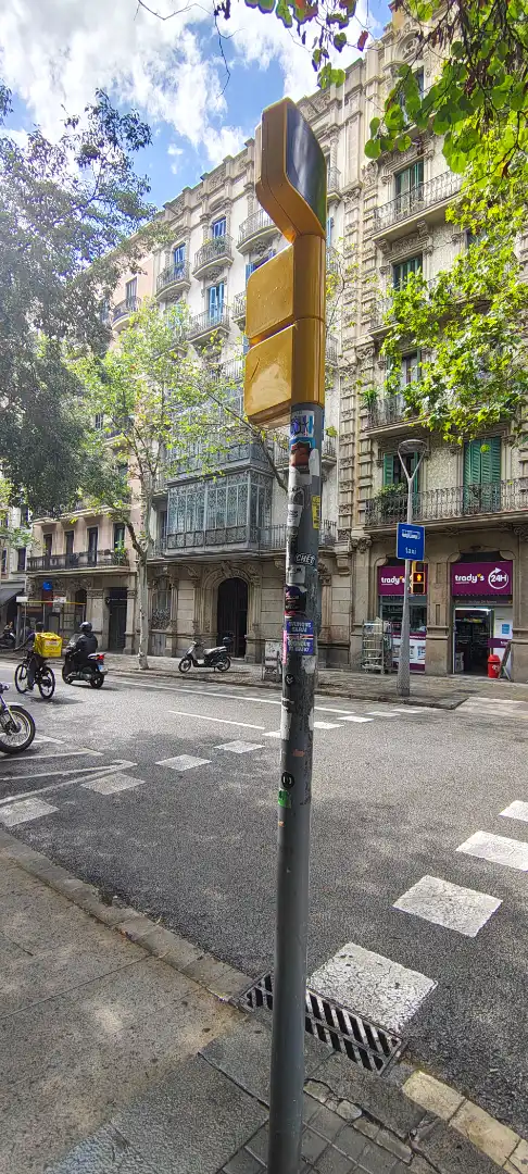 Local comercial de lloguer a Carrer de Còrsega, imagen 16