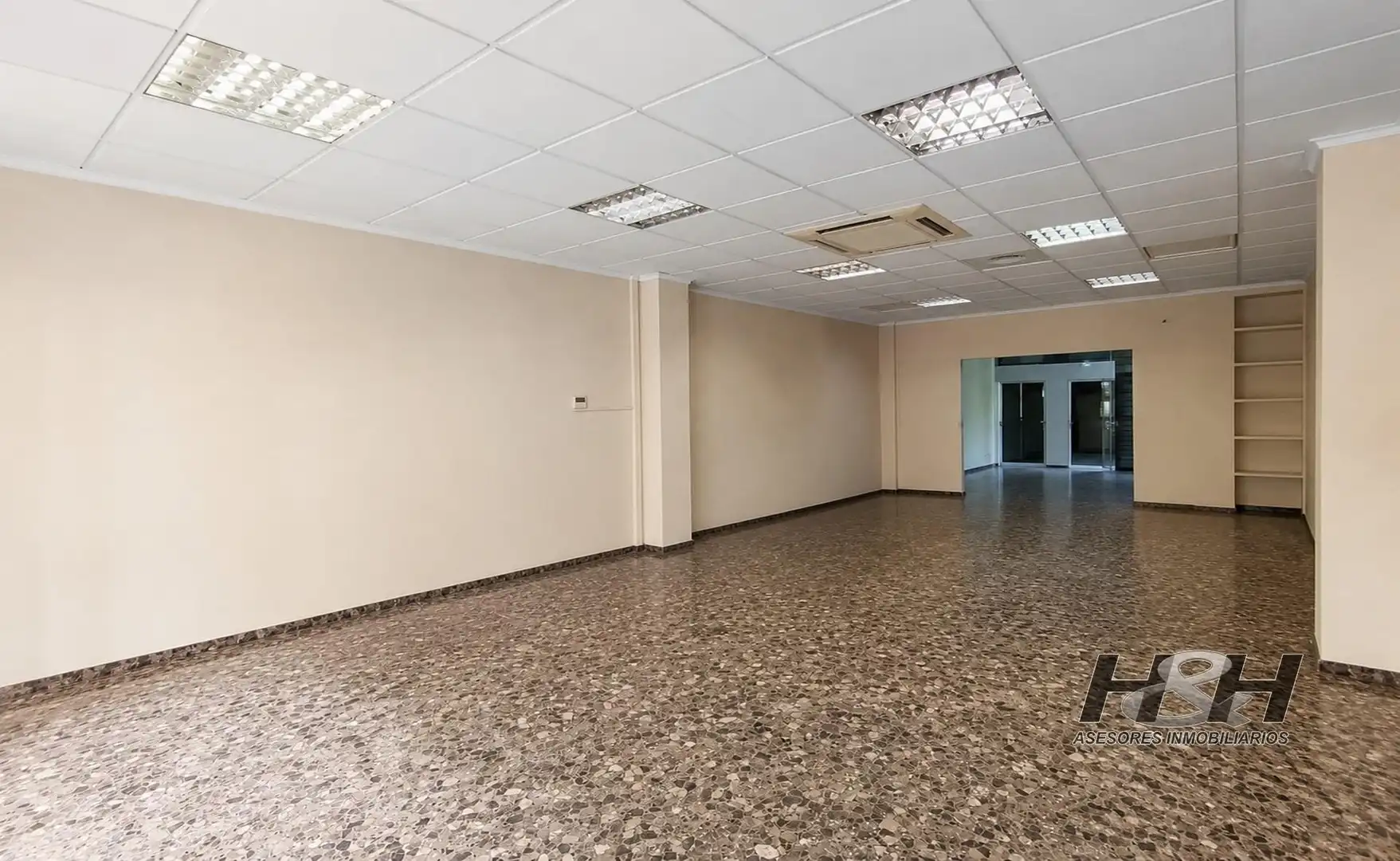 Business premises for sale in Zona Campus Universitario
