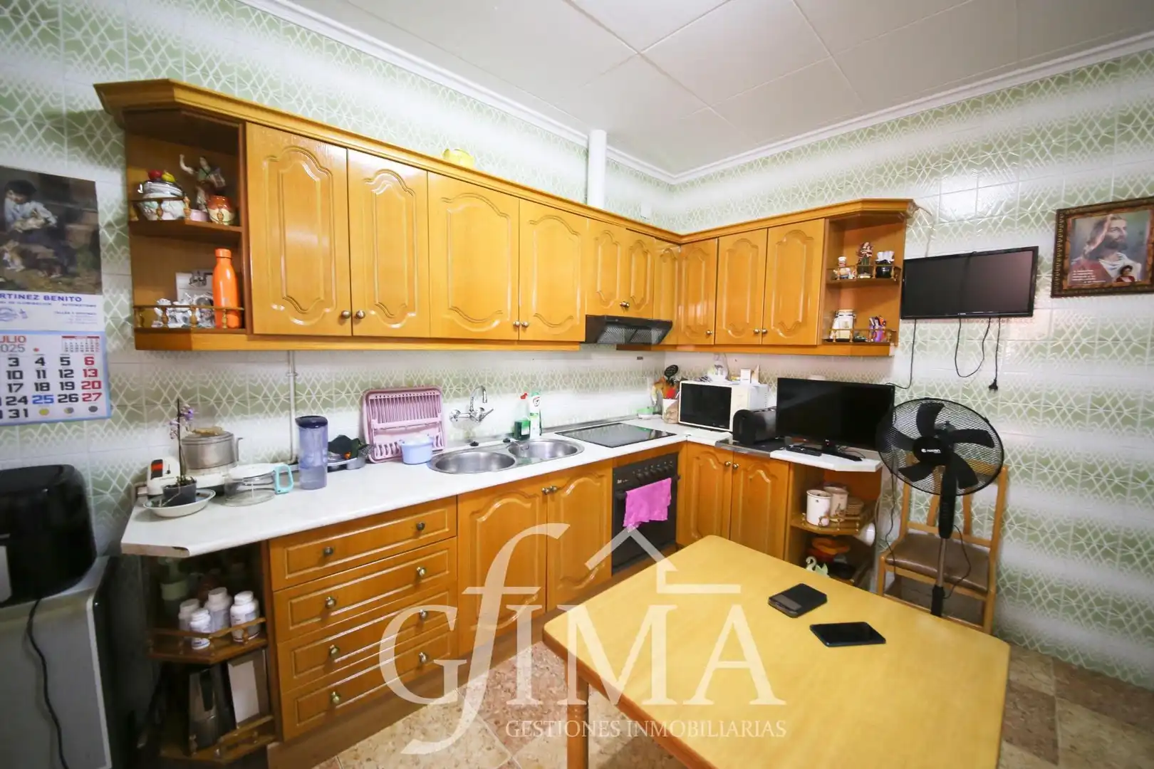 Kitchen of Houses for sale in Tomelloso  with Air Conditioner, Heating and Terrace