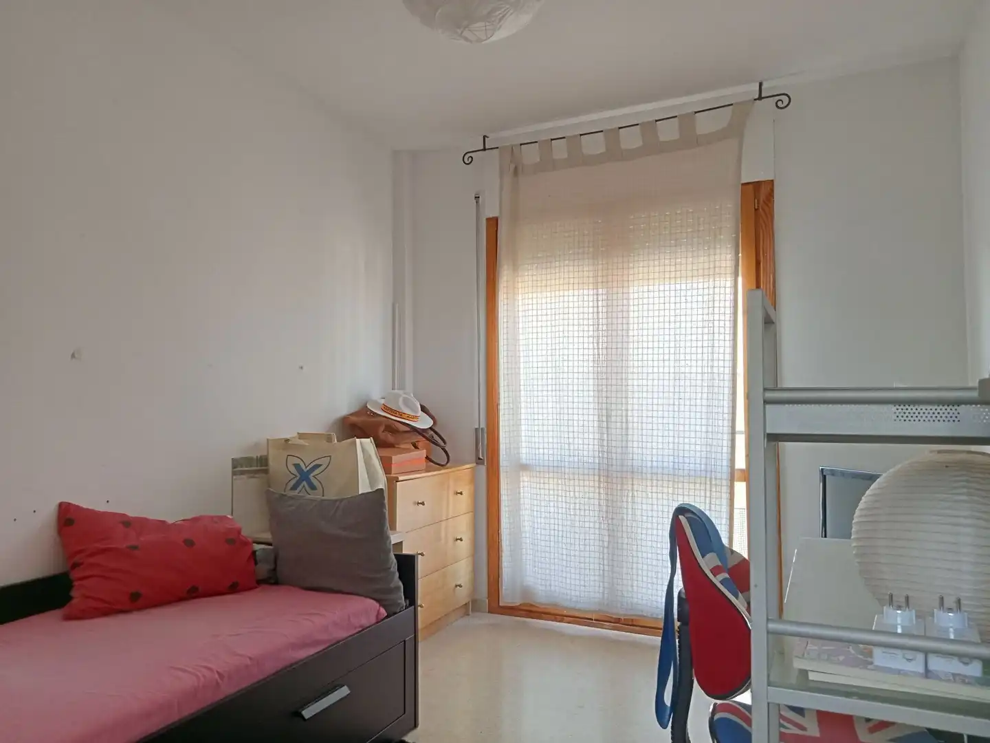 Dormitori de Casa o xalet en venda en Monzón amb Calefacció, Jardí privat i Terrassa