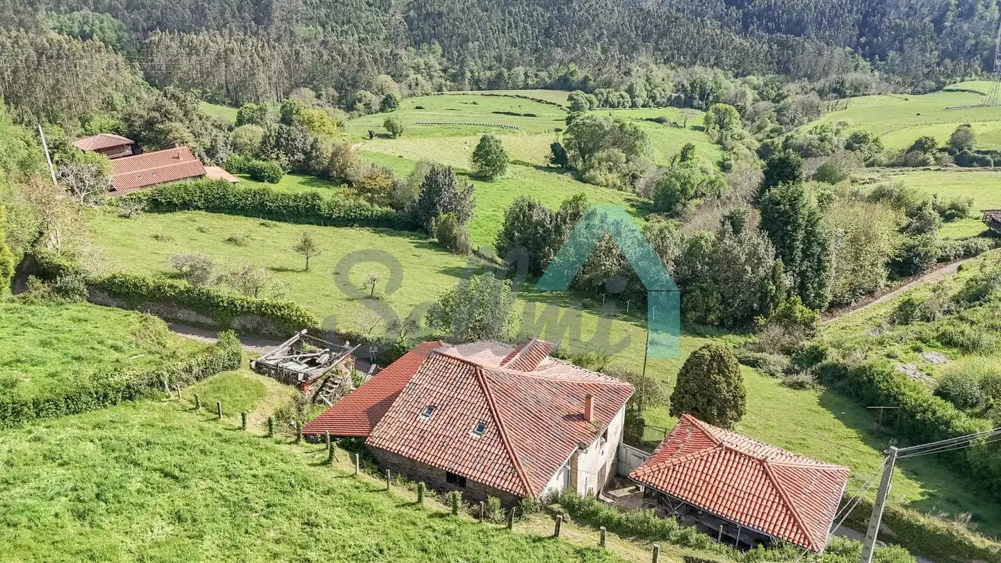 Casa o xalet en venda en Cudillero amb Jardí privat, Parquet i Terrassa