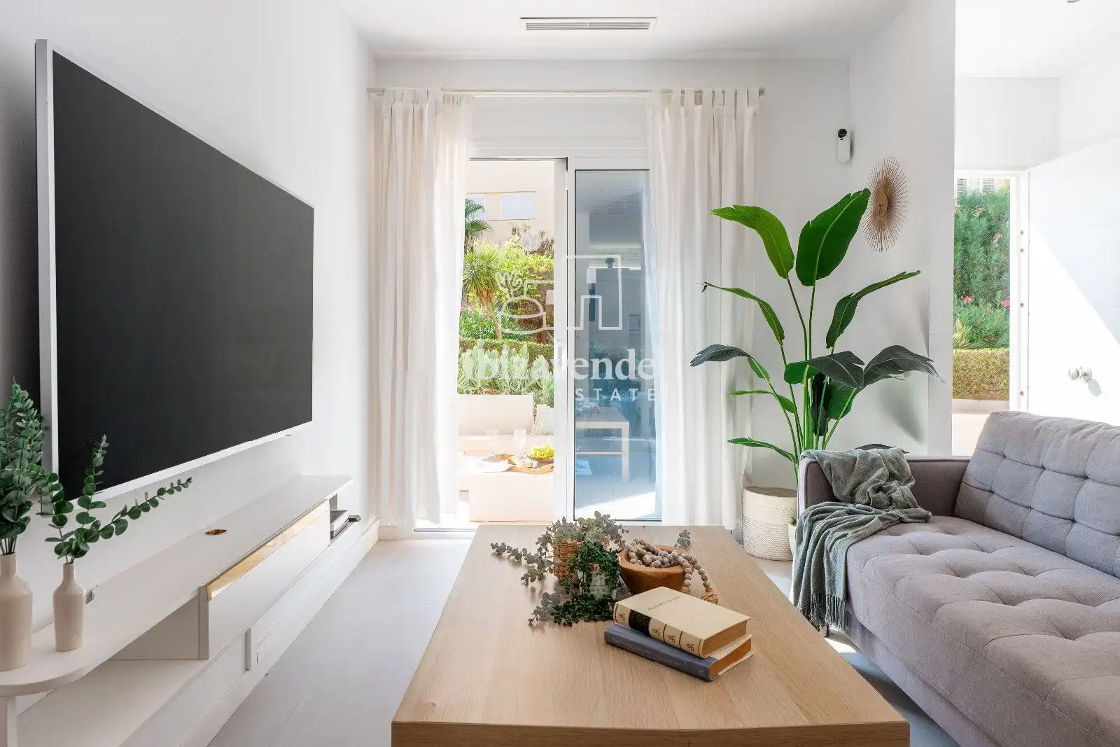 Living room of Flat for sale in Eivissa  with Air Conditioner, Heating and Terrace