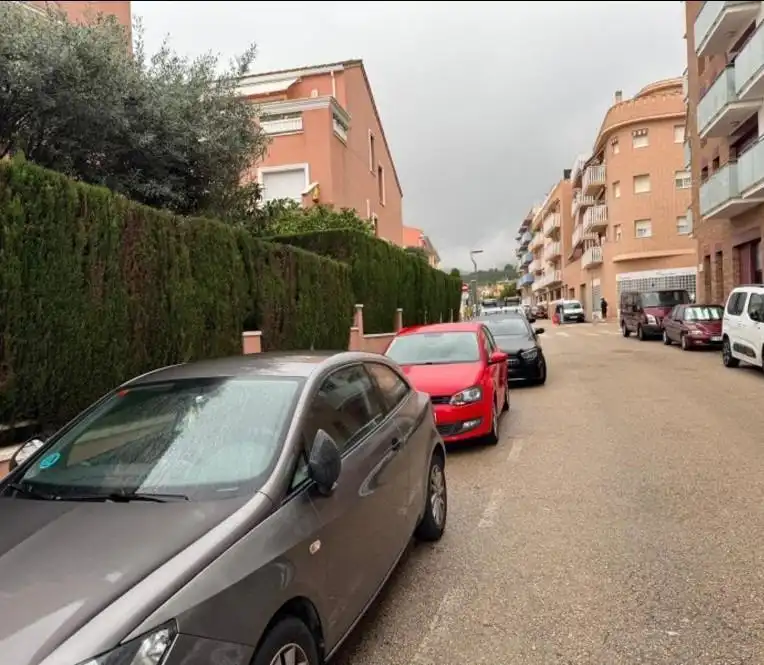 Parking of Detached homes for sale in El Vendrell  with Community pool