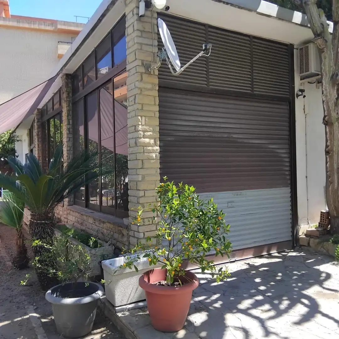 Exterior view of Houses for sale in Salou  with Air Conditioner, Private garden and Terrace