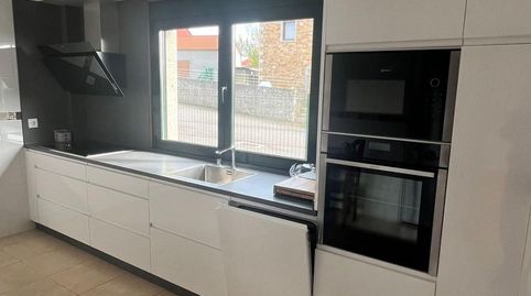 Foto 3 de Casa o chalet en venta en Calle Calle Palomas, Dexo -Lorbé, Oleiros