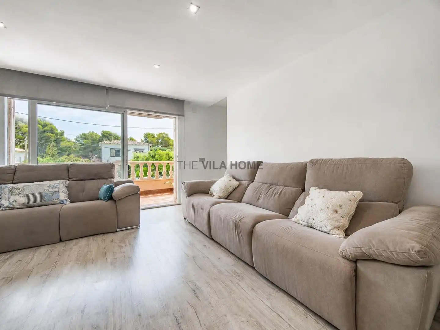 Sala d'estar de Casa adosada en venda en Calafell amb Aire condicionat i Calefacció