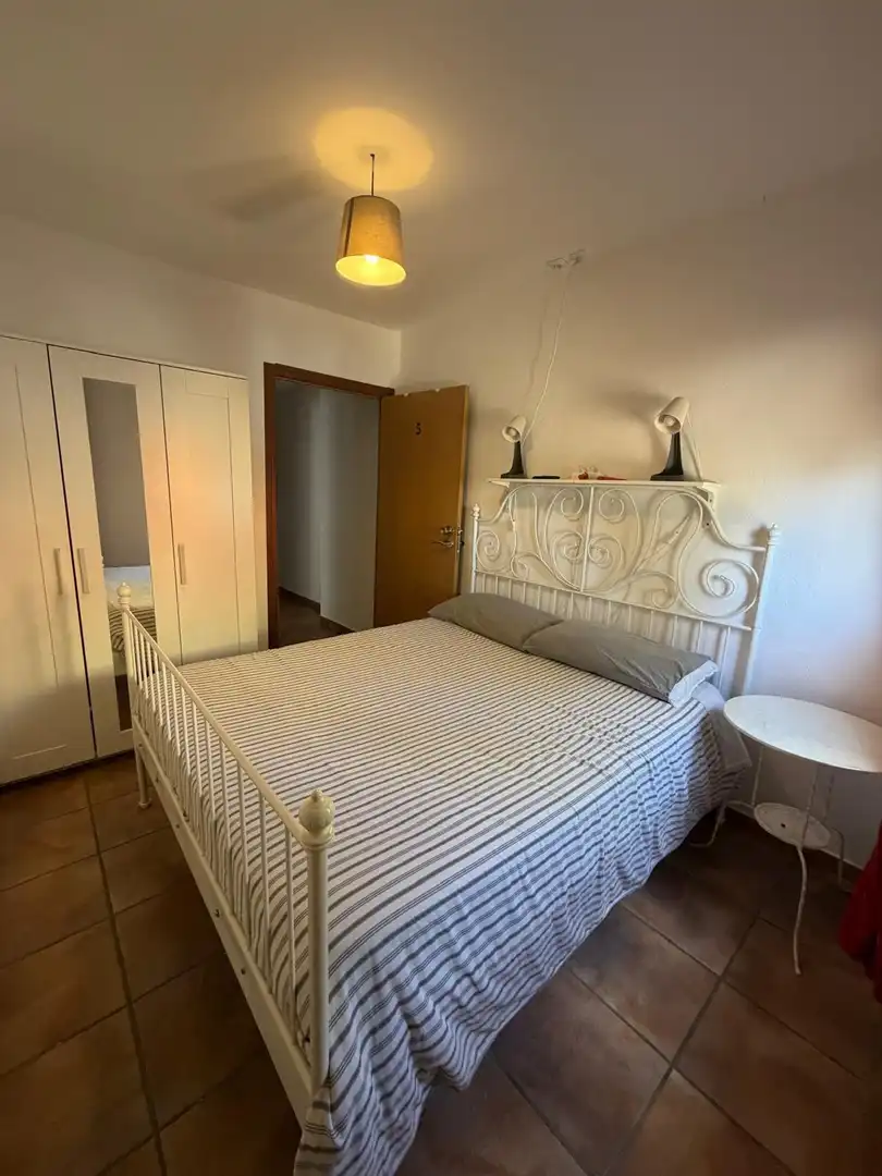 Habitación de Piso para compartir en San Cristóbal de la Laguna con Amueblado