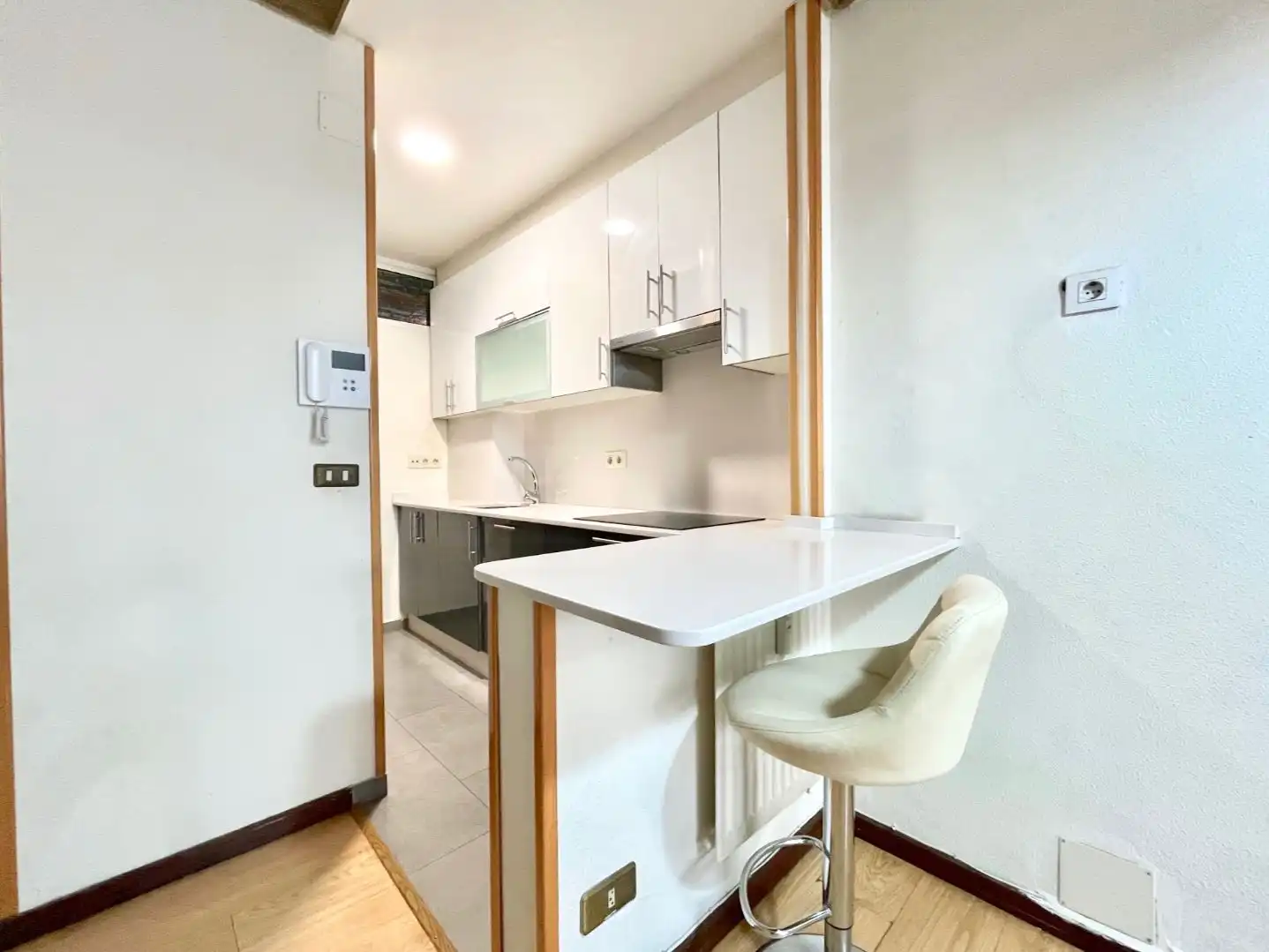 Cocina de Dúplex en venta en Vigo  con Terraza