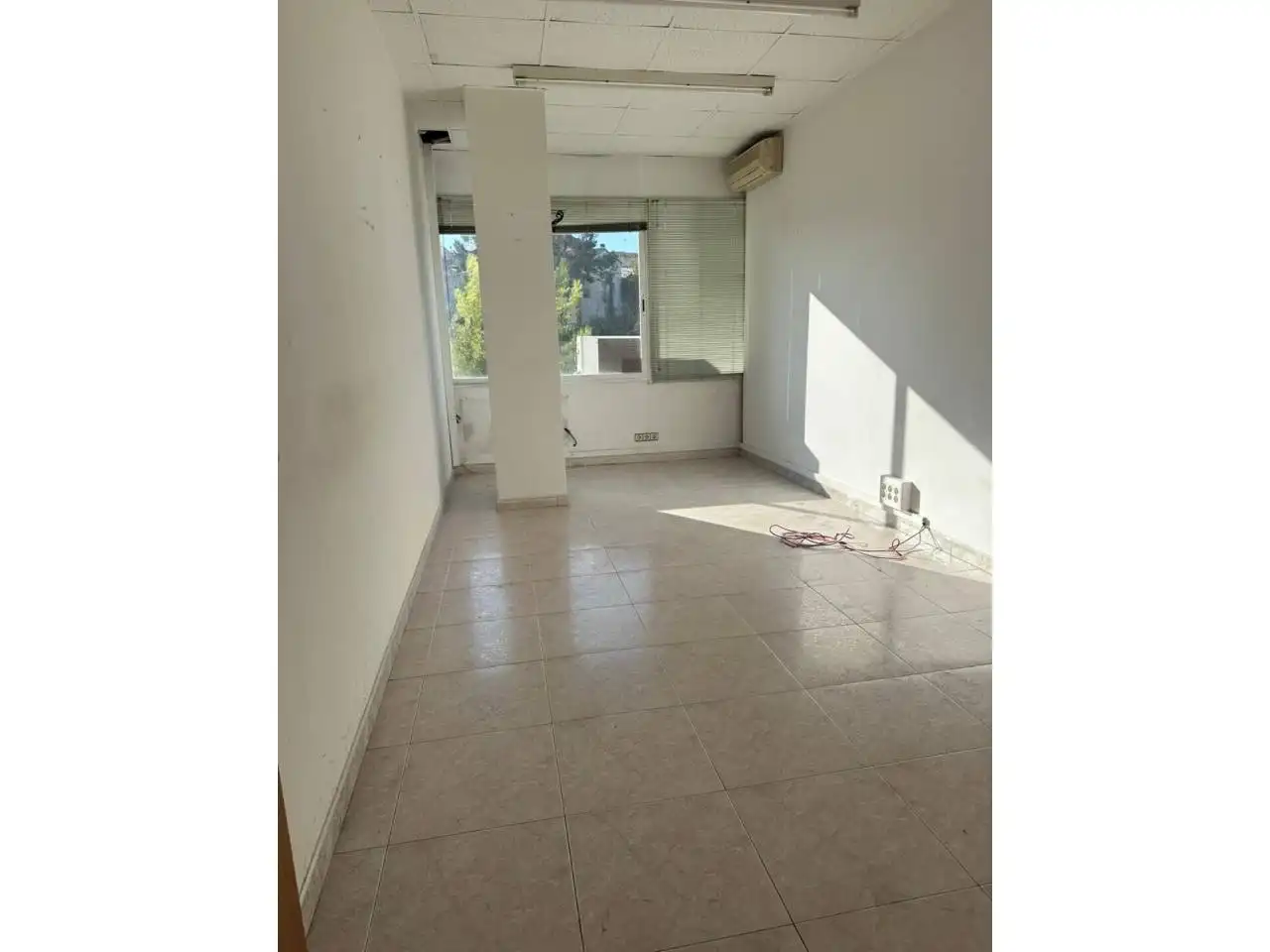 Bureau à louer à Duran i Sanpere, imagen 8