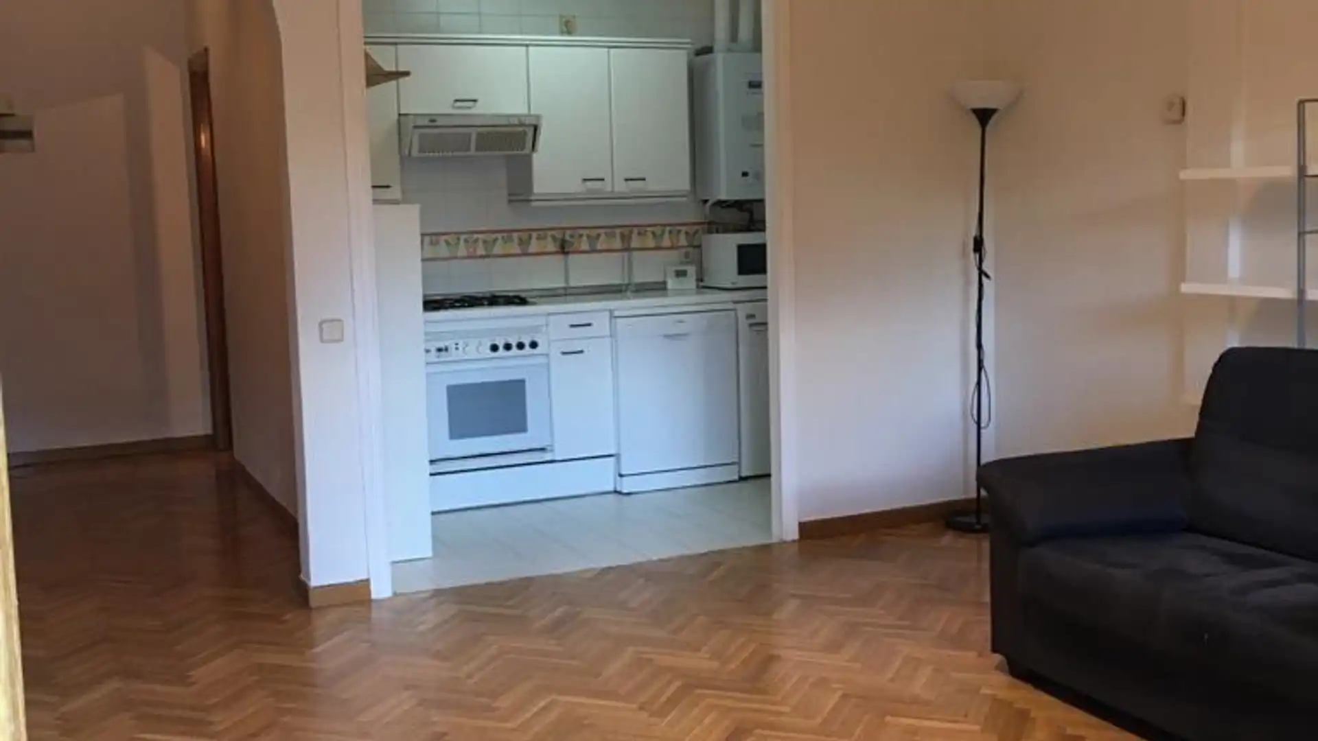 Kitchen of Study for sale in  Madrid Capital  with Heating, Private garden and Parquet flooring