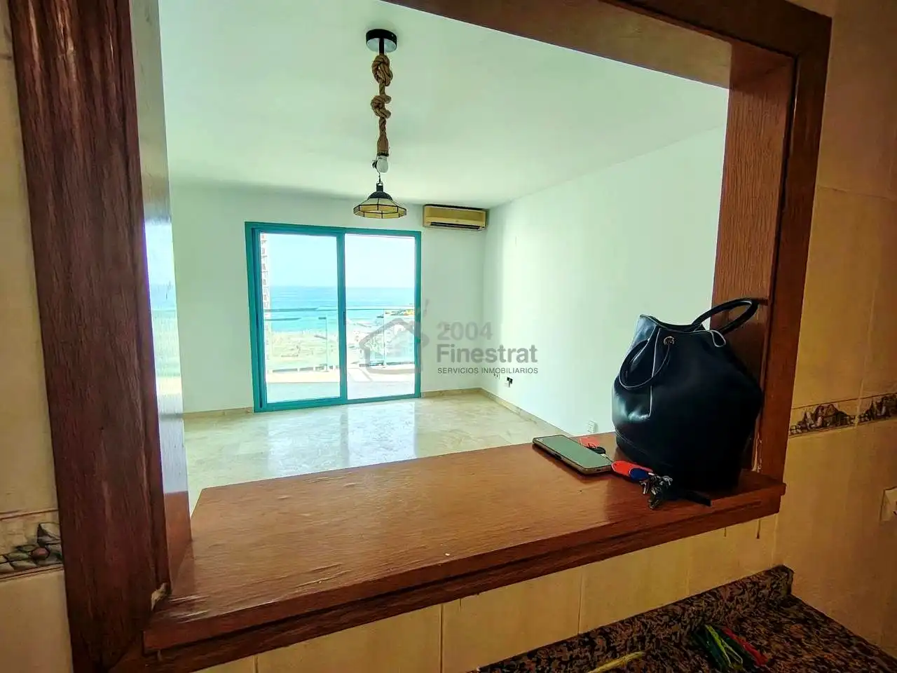 Sala d'estar de Apartament en venda en Benidorm amb Terrassa i Alarma