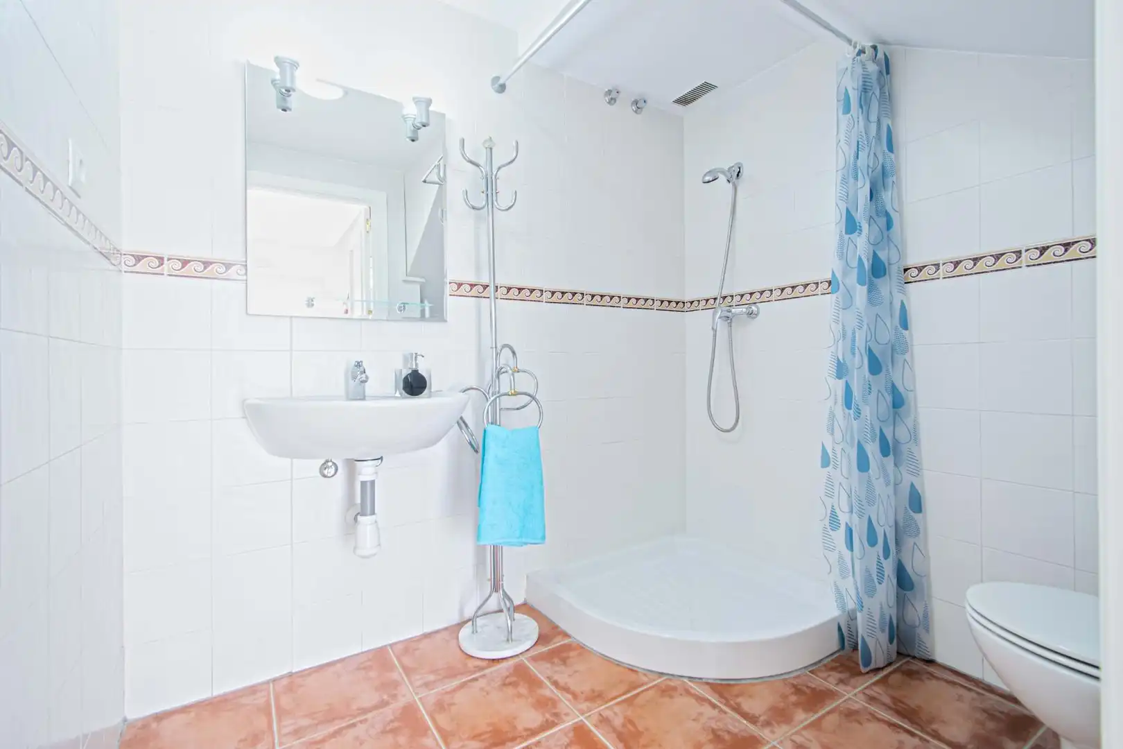 Bathroom of Detached homes for sale in Espartinas  with Air Conditioner and Furnished
