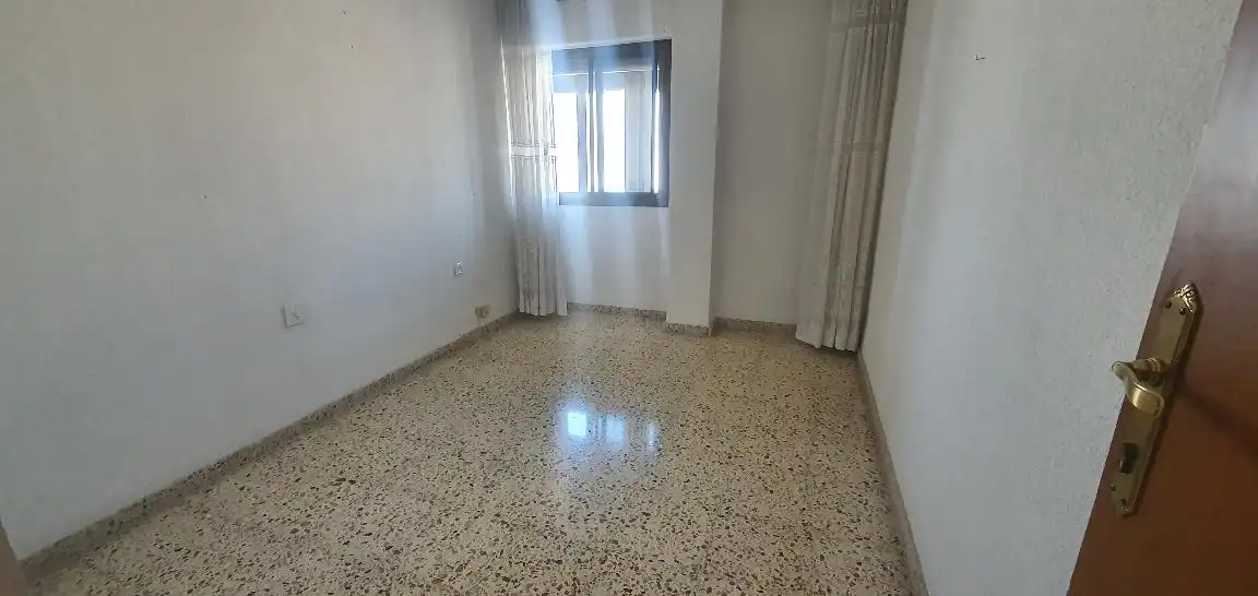 Piso con ascensor en venta en Hellín, imagen 13