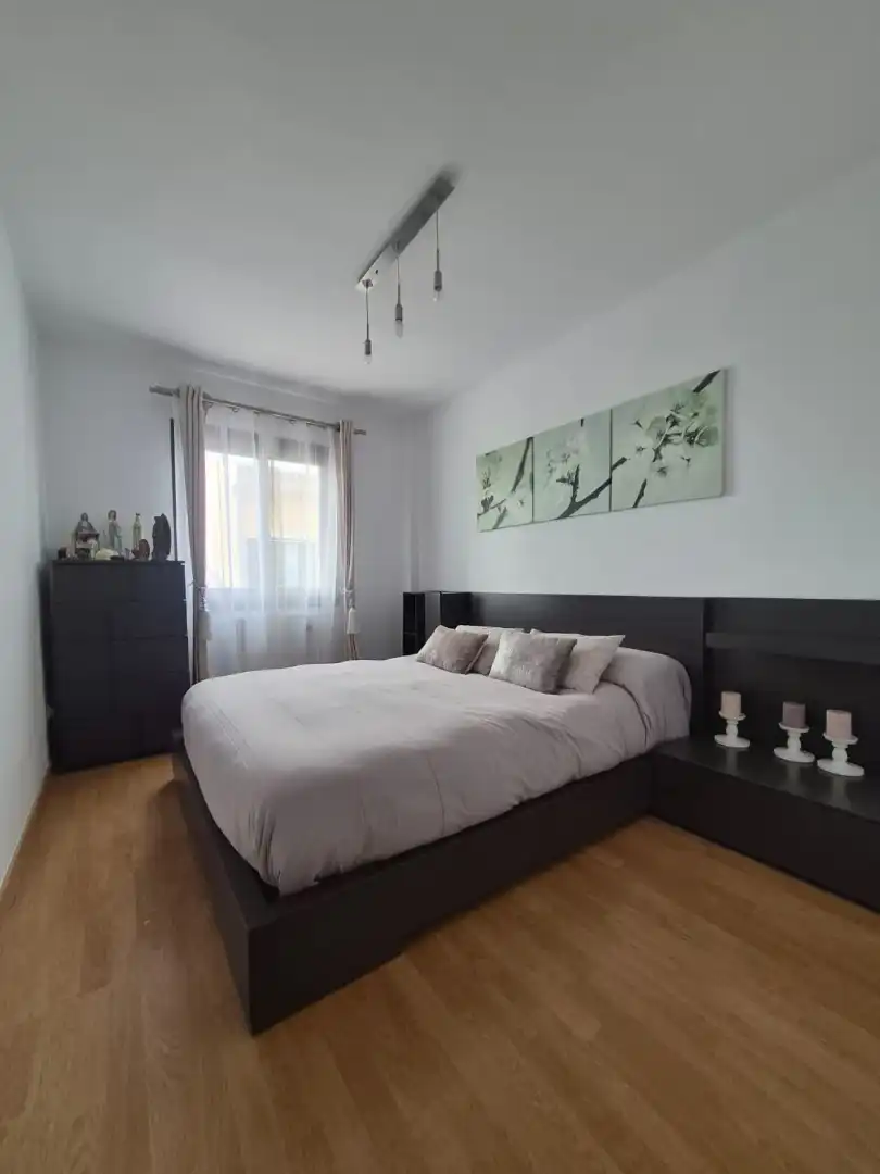 Bedroom of Flat for sale in Binissalem  with Air Conditioner, Parquet flooring and Oven