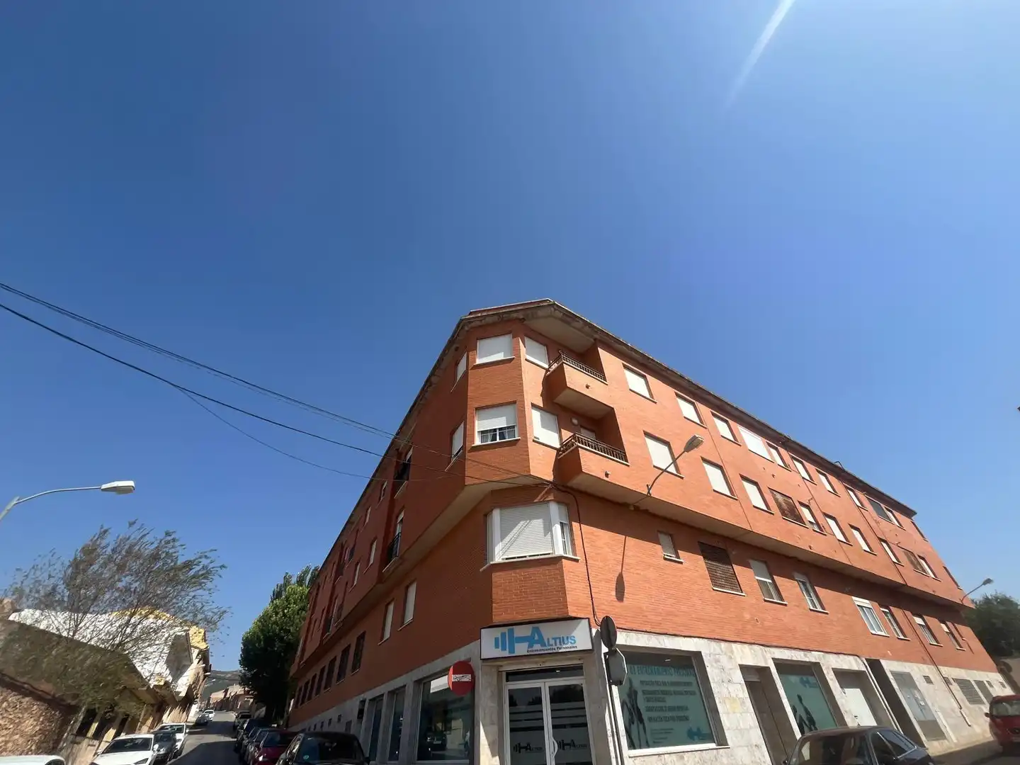 Vista exterior de Planta baja en venta en Villarrubia de los Ojos con Calefacción, Terraza y Amueblado