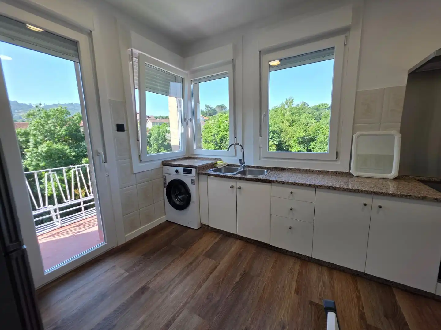 Cuina de Casa o xalet de lloguer en Ourense Capital 