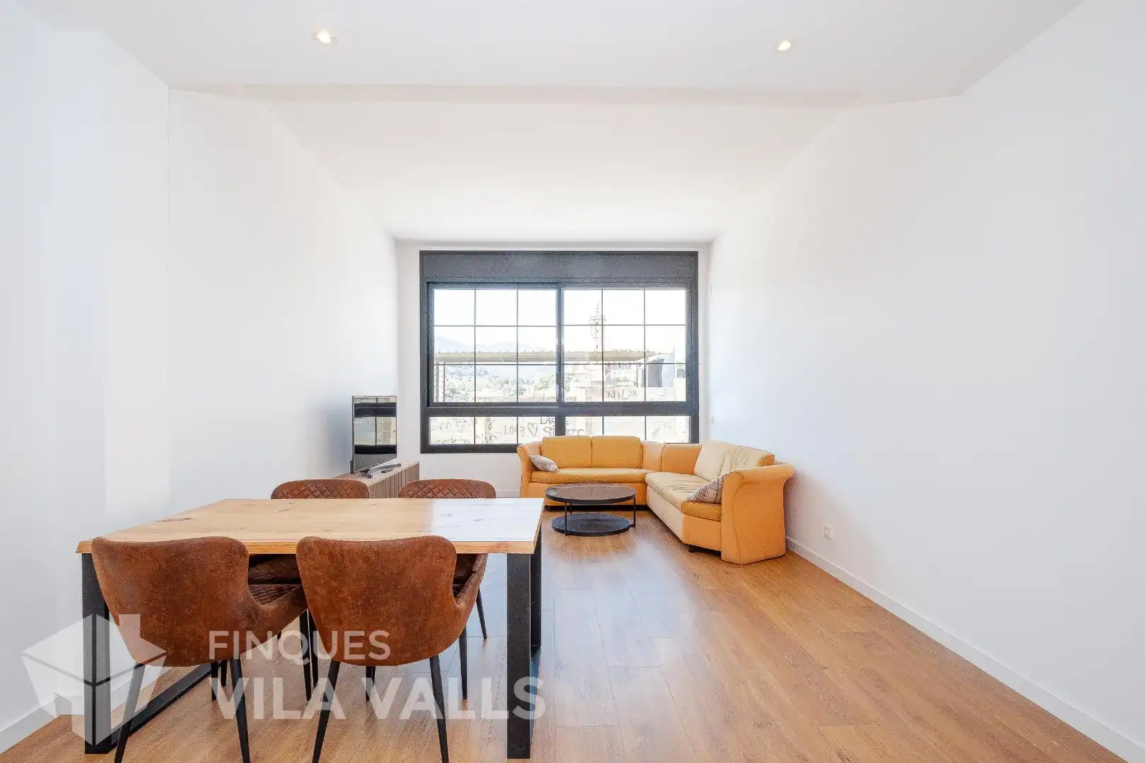 Sala de estar de Piso en venta en Caldes de Montbui con Aire acondicionado, Calefacción y Parquet