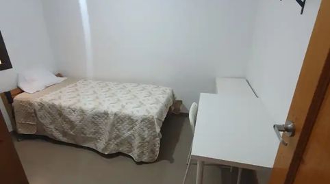 Foto 5 de Habitació a Carrer de Francesc Gil de Frederic, 10, Centre, Tortosa