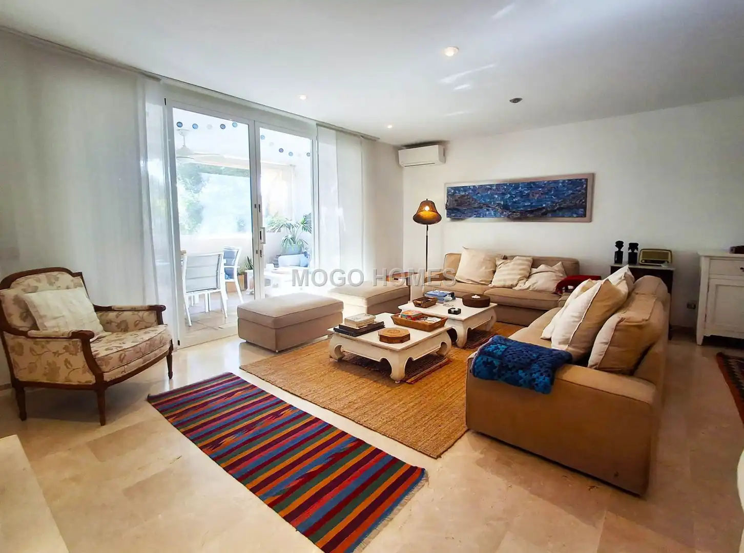 Sala de estar de Casa adosada en venta en  Palma de Mallorca con Aire acondicionado, Calefacción y Terraza