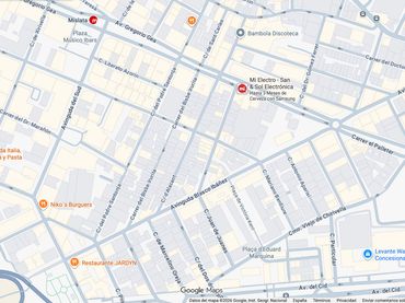 Pis amb balcó en venda a Carrer de Mariano Benlliure 13