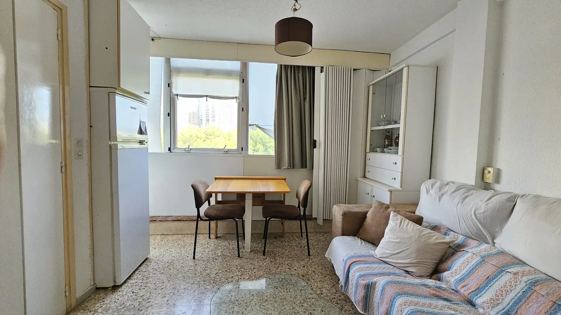 Wohnzimmer von Wohnung zum Verkauf in Benidorm mit Möbliert