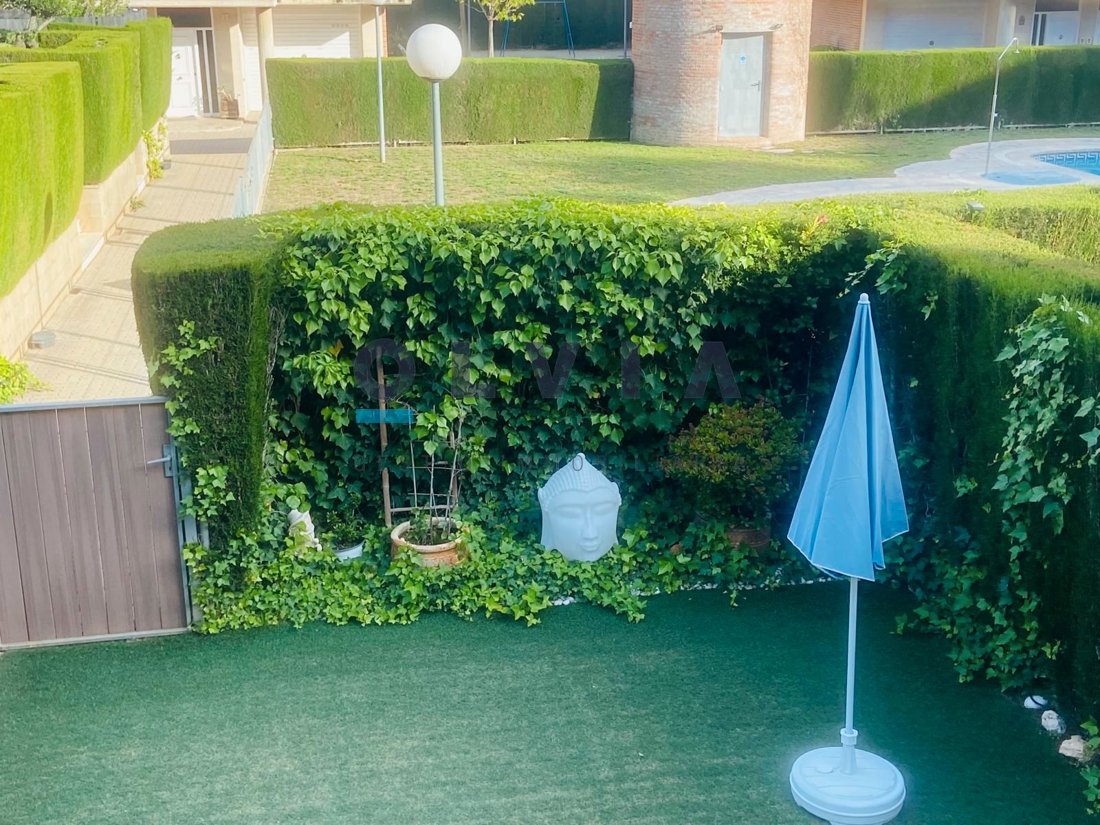 Jardí de Casa o xalet en venda en Castellar del Vallès amb Calefacció, Terrassa i Piscina comunitària