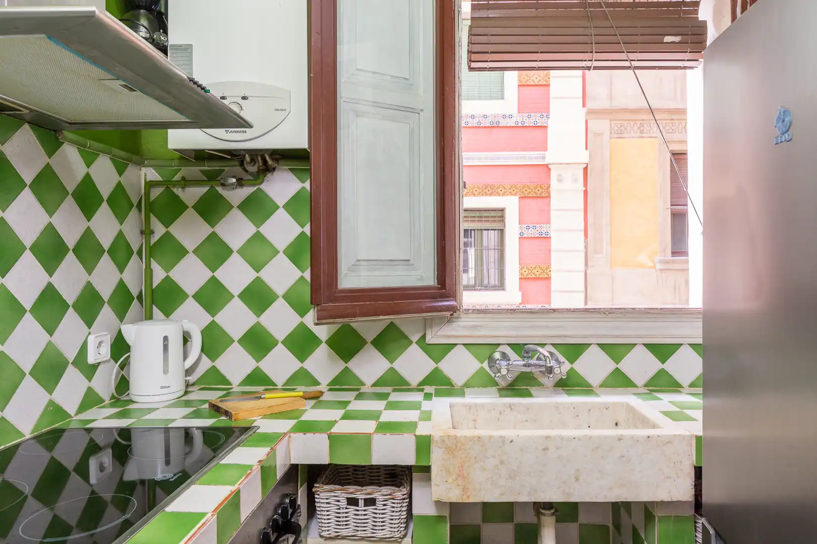 Kitchen of Apartments for sale in Barcelona