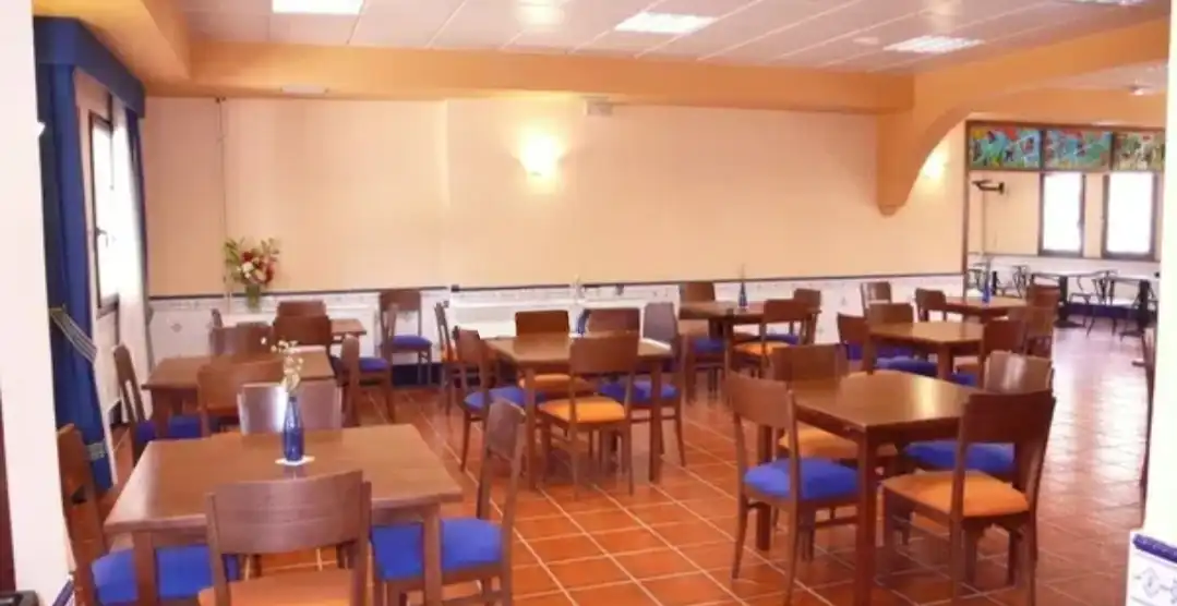 Local en venda en Covarrubias amb Calefacció, Terrassa i Moblat
