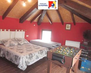 Bedroom of House or chalet for sale in El Cabaco   with Heating, Terrace and Furnished