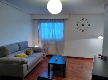 Appartement avec ascenseur à louer à Rúa Bedoya