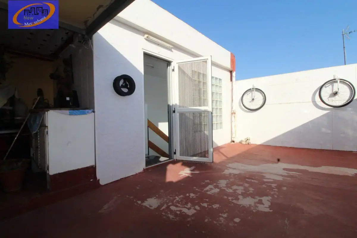 Houses for sale in Cortes de Pallás  with Air Conditioner, Heating and Terrace