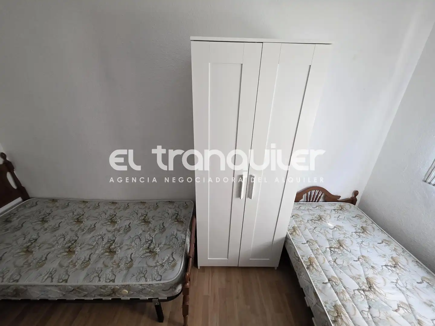 Bedroom of Flat for rent in Madrid  with Air Conditioner, Terrace and Furnished