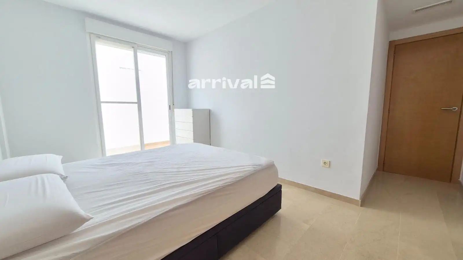 Schlafzimmer von Wohnung zur Miete in Alboraya mit Klimaanlage, Heizung und Terrasse