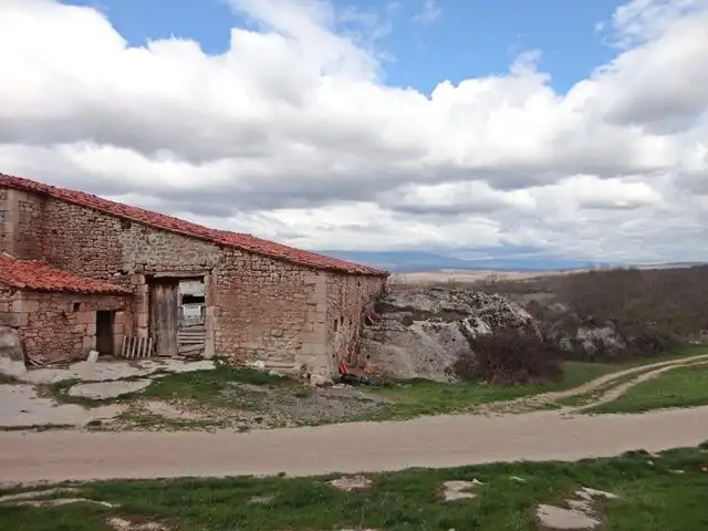 Vista exterior de Residencial en venda en Hacinas