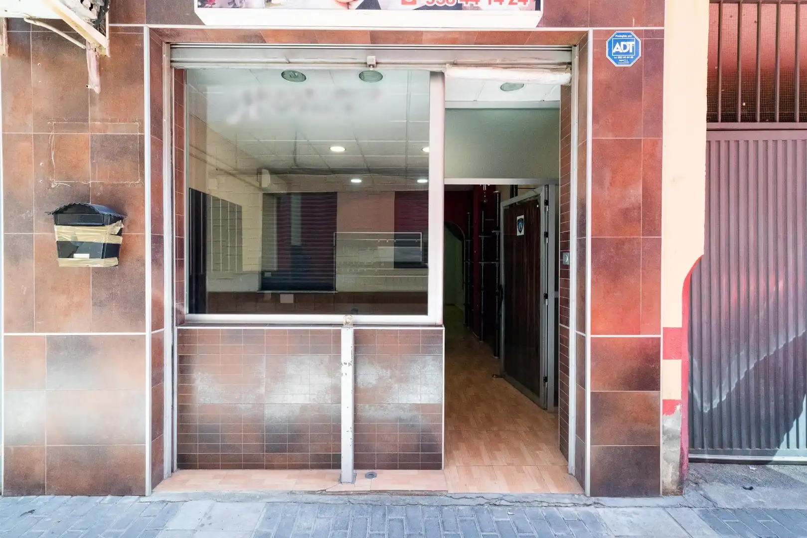 Locale commerciale in vendita a Santa Fe